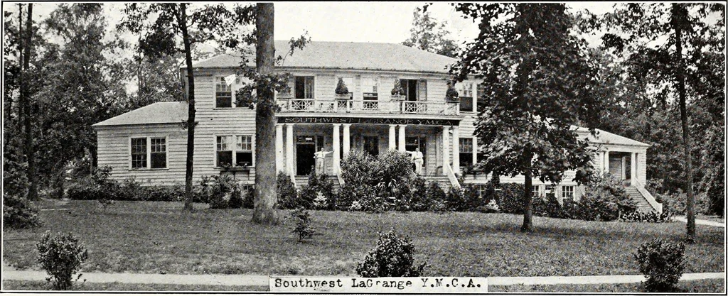 An illustration from Southern textile bulletin, 1911, leaf 164