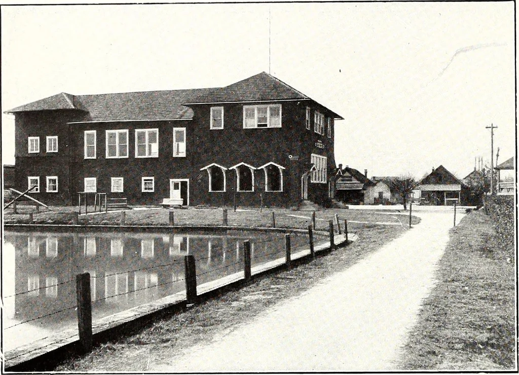 An illustration from Southern textile bulletin, 1911, leaf 181