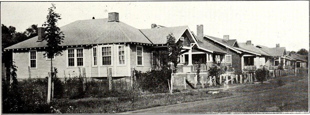 An illustration from Southern textile bulletin, 1911, leaf 184