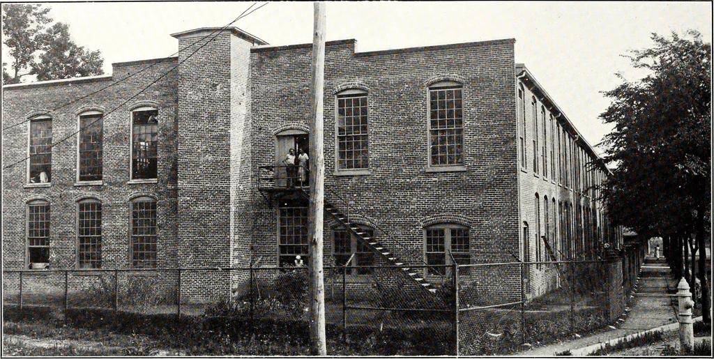 An illustration from Southern textile bulletin, 1911, leaf 185
