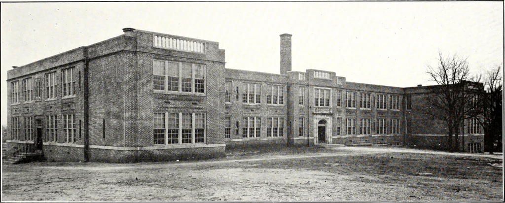 An illustration from Southern textile bulletin, 1911, leaf 204
