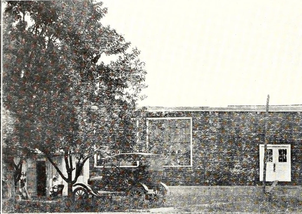An illustration from Southern textile bulletin, 1911, leaf 257