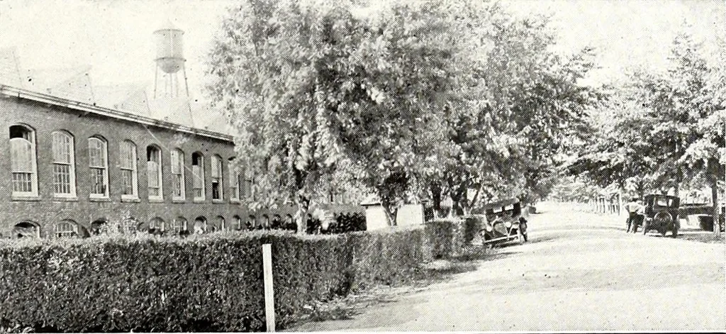 An illustration from Southern textile bulletin, 1911, leaf 280