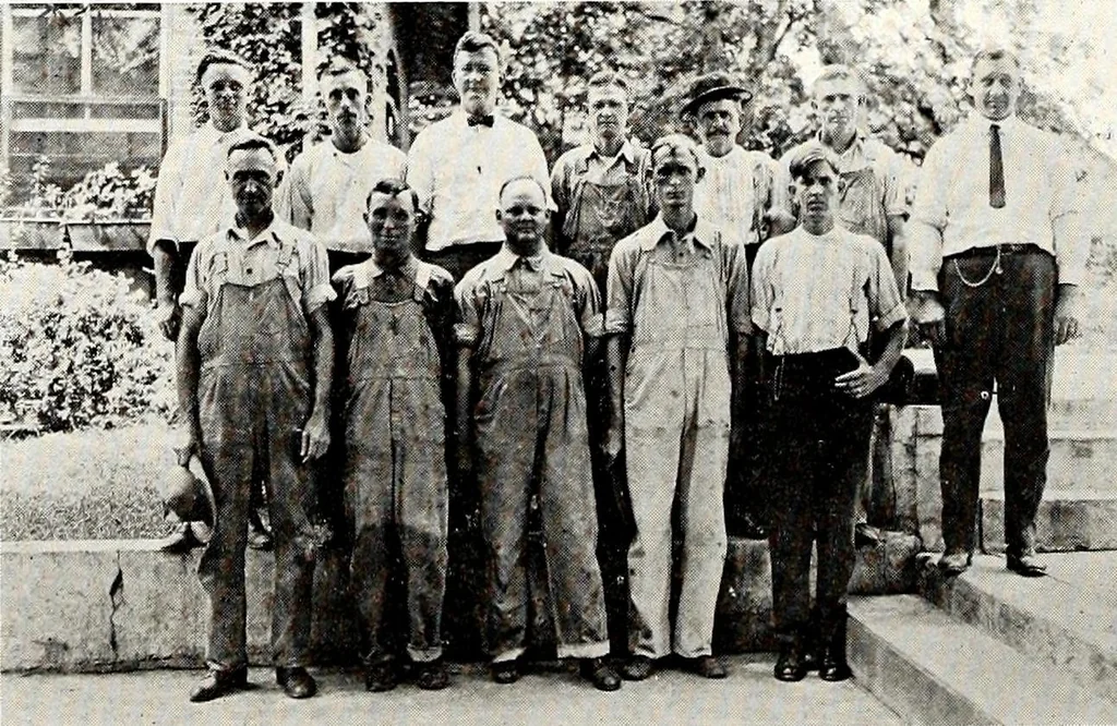 An illustration from Southern textile bulletin, 1911, leaf 295