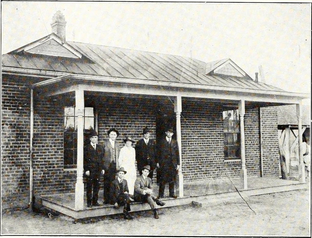 An illustration from Southern textile bulletin, 1911, leaf 67