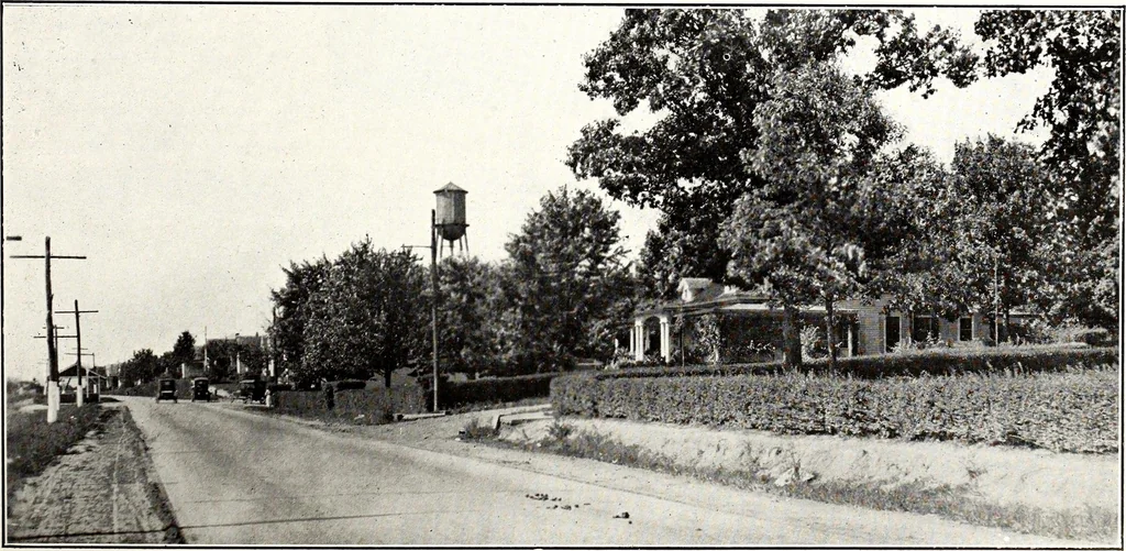An illustration from Southern textile bulletin, 1911, leaf 92