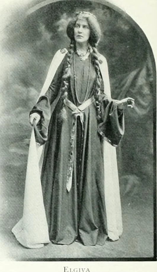 An illustration from Souvenir of the Oxford historical pageant : in aid of the Radcliffe Infirmary, Oxford Eye Hospital, etc., commemoration, 1907, June 27th 28th, 29th, and July 1st, 2d and 3d, 1907, leaf 21