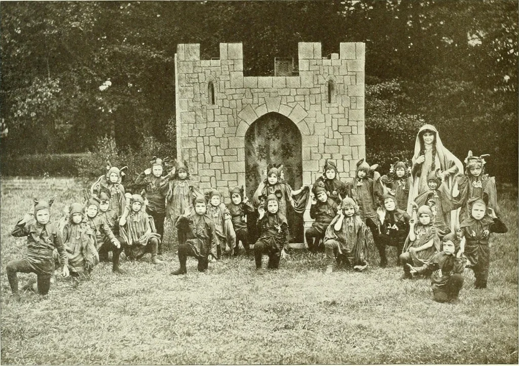 An illustration from Souvenir of the Oxford historical pageant : in aid of the Radcliffe Infirmary, Oxford Eye Hospital, etc., commemoration, 1907, June 27th 28th, 29th, and July 1st, 2d and 3d, 1907, leaf 47
