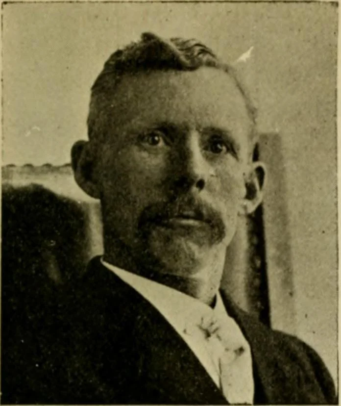 An illustration from Souvenir pictorial history of Local Union no. 104, San Francisco, California, affiliated with Amalgamated Sheet Metal Workers' International Alliance and American Federation of Labor, in honor and commemoration of its twenty-five years of growth and progress, 1910, leaf 90