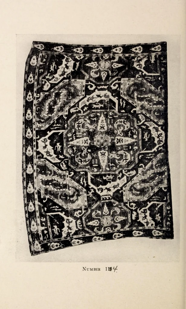 An illustration from Special loan exhibition of carpets and other textiles from Asia Minor, 1919, leaf 122