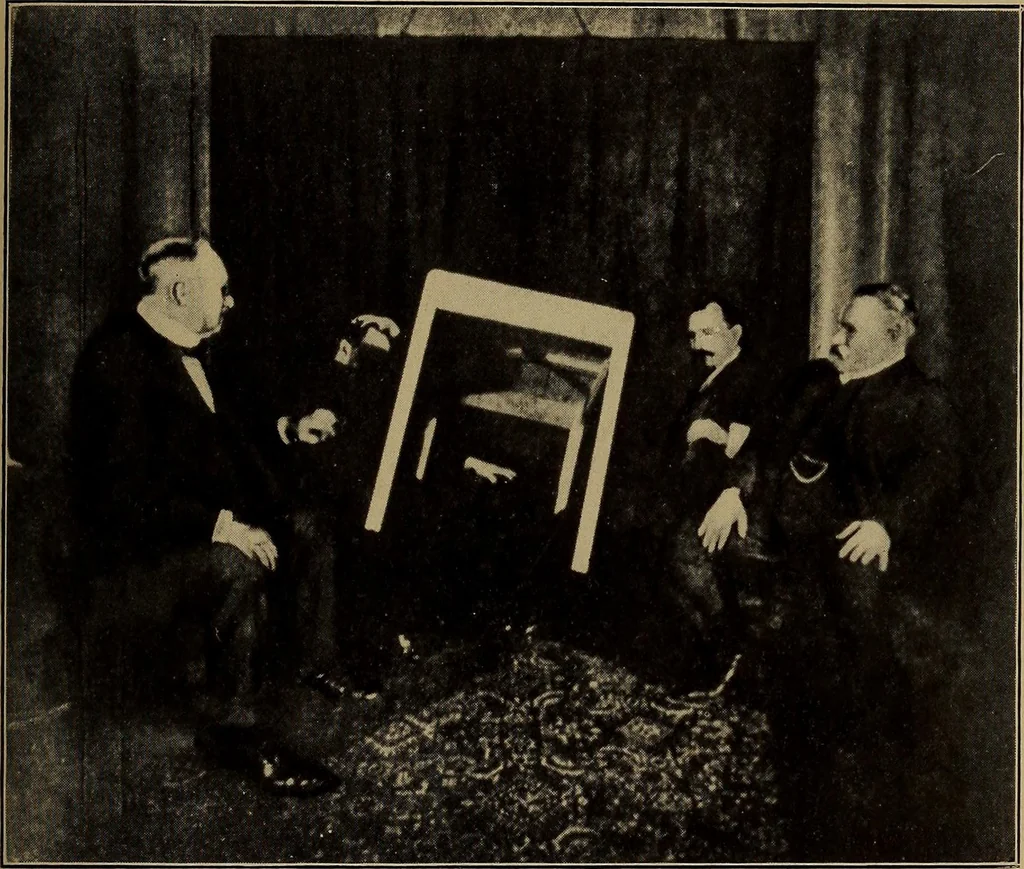 An illustration from Spiritism and psychology, 1911, leaf 306