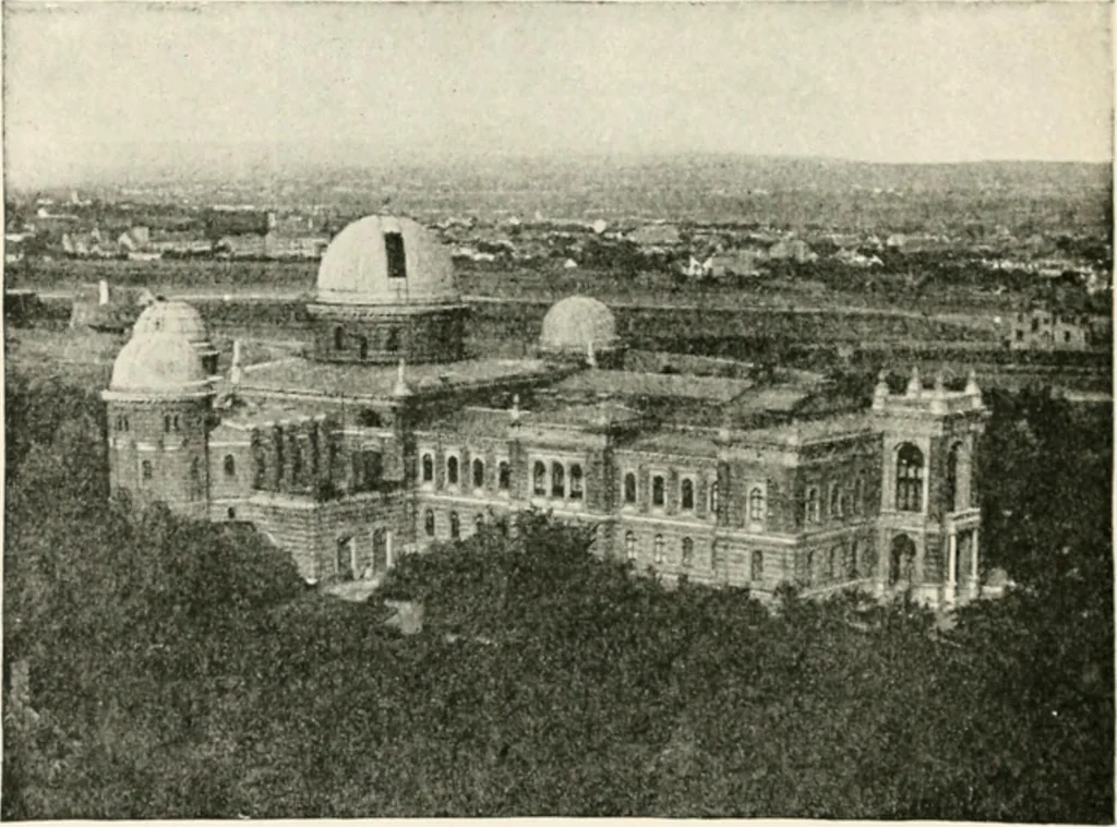 An illustration from Stars and telescopes; a hand-book of popular astronomy founded on the 9th ed. of Lynn's Celestial motions, 1901, leaf 387