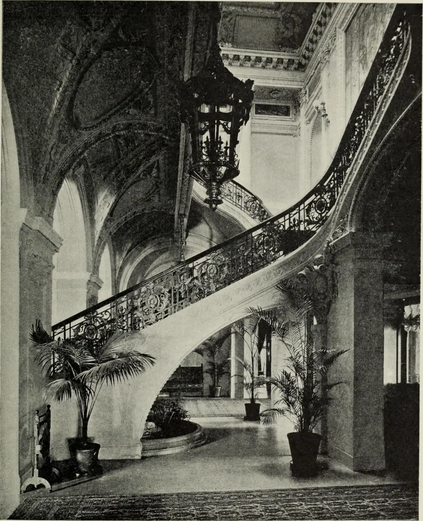 An illustration from Stately homes in America : from colonial times to the present day, 1903, leaf 164