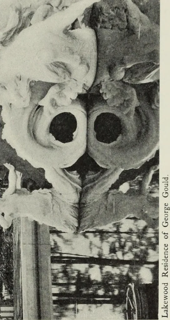 An illustration from Stately homes in America : from colonial times to the present day, 1903, leaf 392