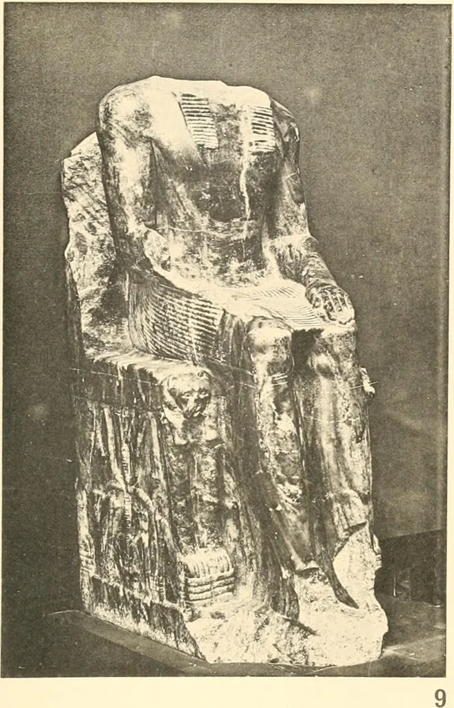 An illustration from Statuen und Statuetten von Königen und Privatleuten im Museum von Kairo, Nr. 1-1294, 1911, leaf 212