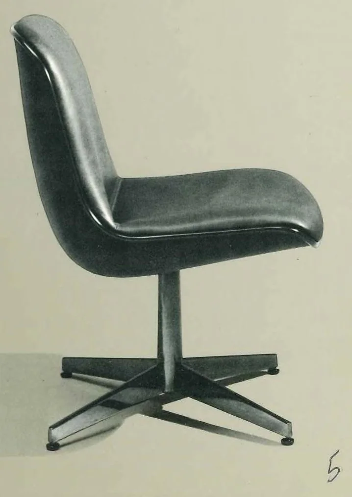 An illustration from Steelcase 451 Series Chairs 1970, 1970, leaf 4