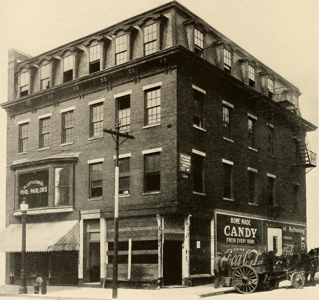 An illustration from Store fronts in Terra Cotta., 1916, leaf 21
