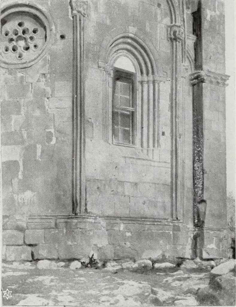 An illustration from Storia dell'arte in Sardegna dal XI al XIV secolo, 1907, leaf 313