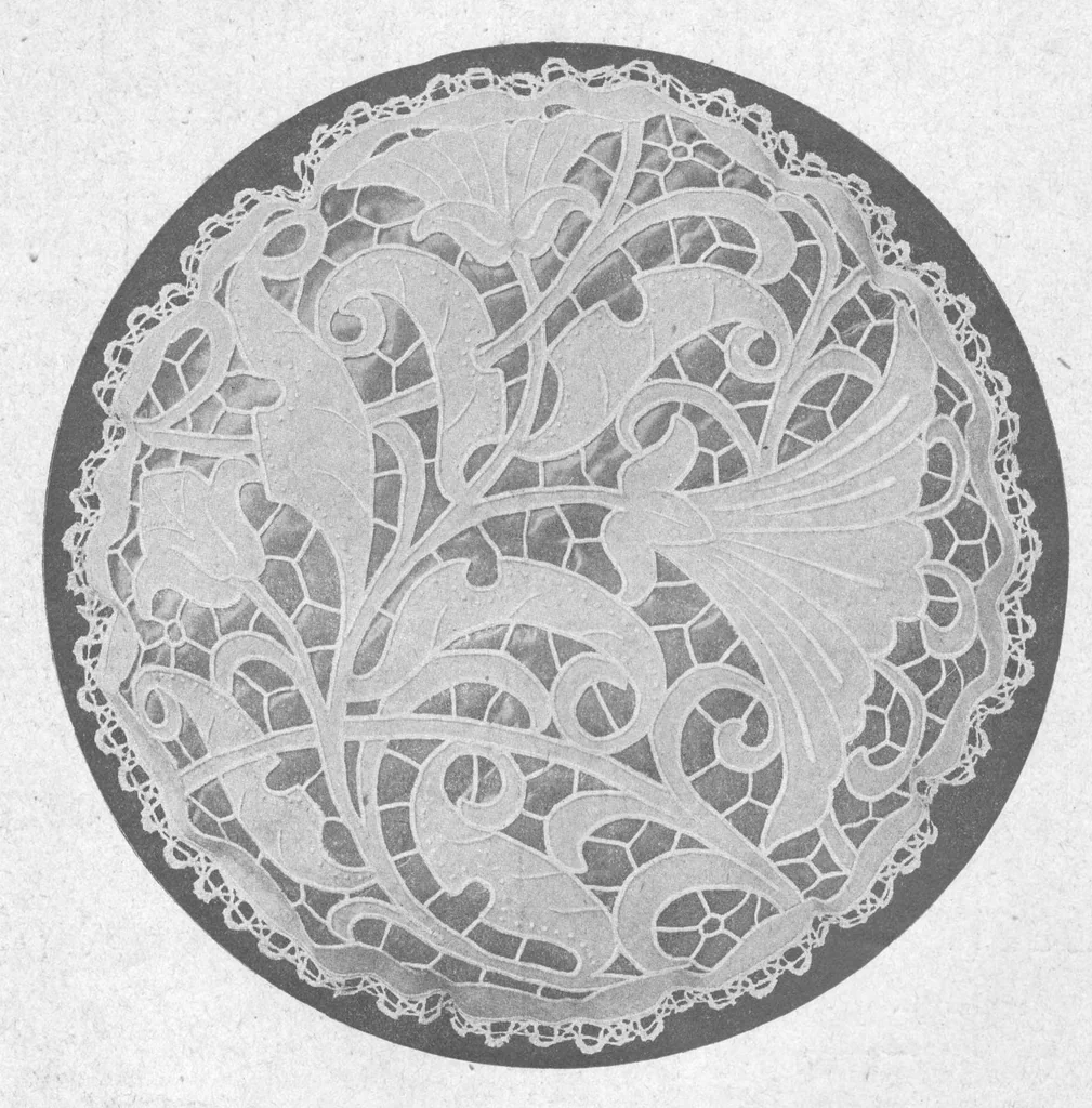 An illustration from JOURNAL DES OUVRAGES DE DAMES - N. 11/1930 - frammenti, 1930, leaf 1