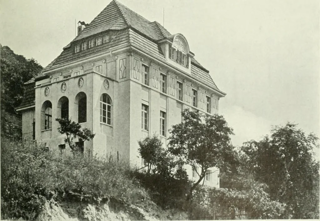 An illustration from Studio international, 1893, leaf 126