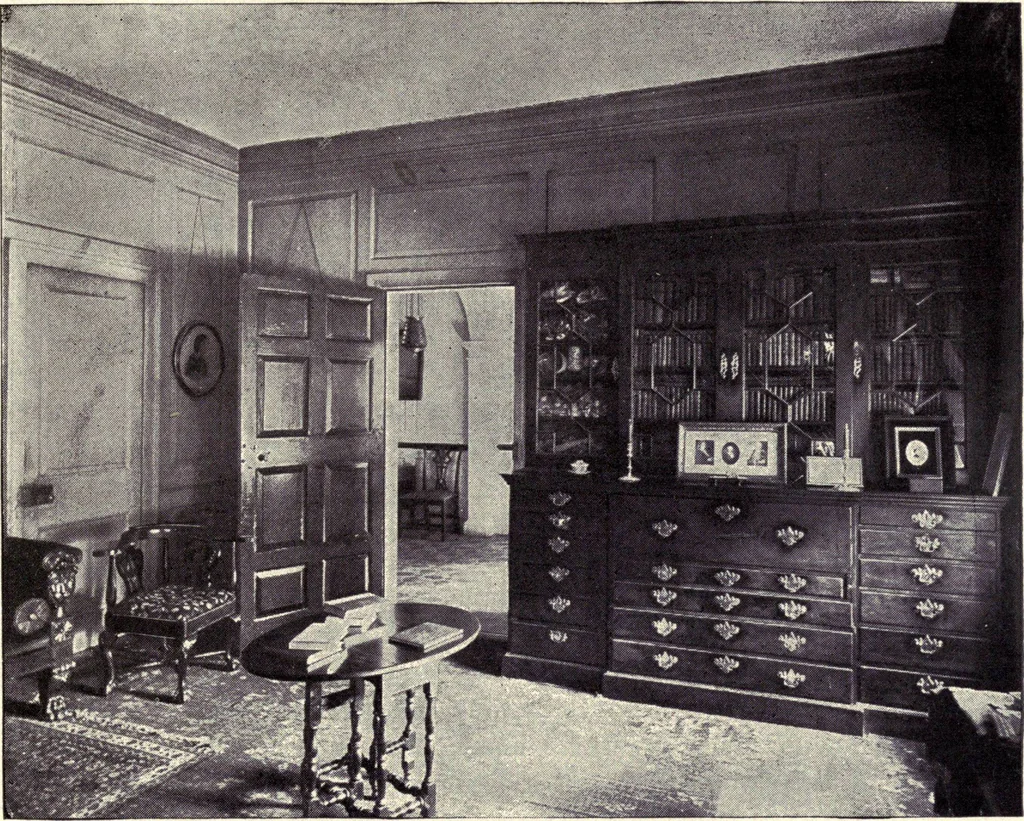 An illustration from Successful houses, 1906, leaf 114