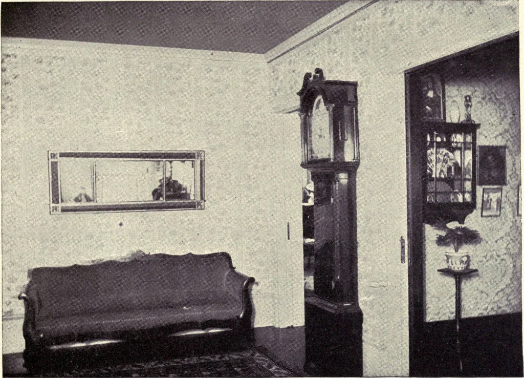 An illustration from Successful houses, 1906, leaf 22