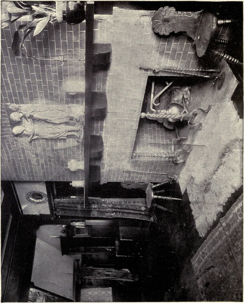 An illustration from Successful houses, 1906, leaf 43
