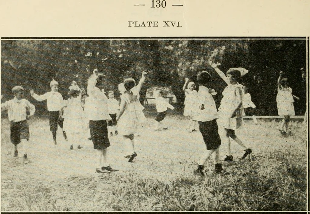 An illustration from A suggestive state course of study for kindergarten-primary grades, submitted at the request of the county and city superintendents of schools, 1922, leaf 139
