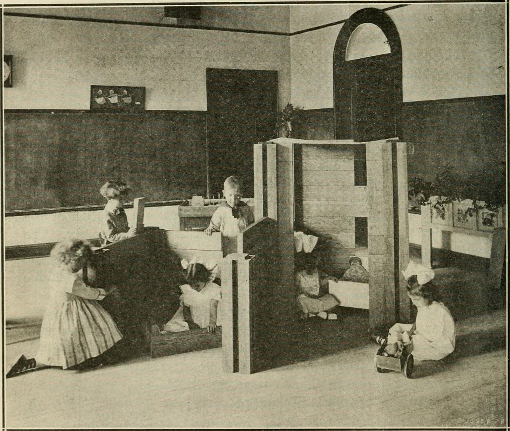 An illustration from A suggestive state course of study for kindergarten-primary grades, submitted at the request of the county and city superintendents of schools, 1922, leaf 33