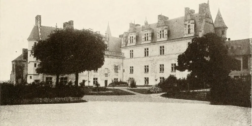An illustration from A summer in Touraine, 1909, leaf 136
