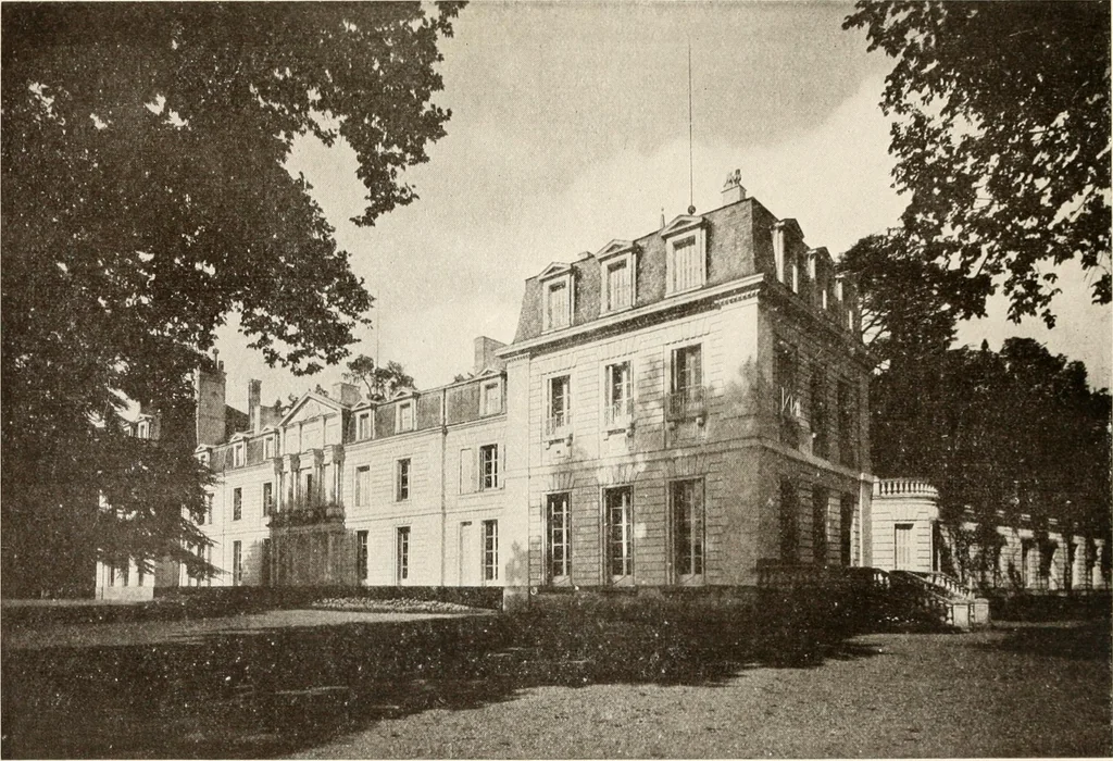 An illustration from A summer in Touraine, 1909, leaf 210