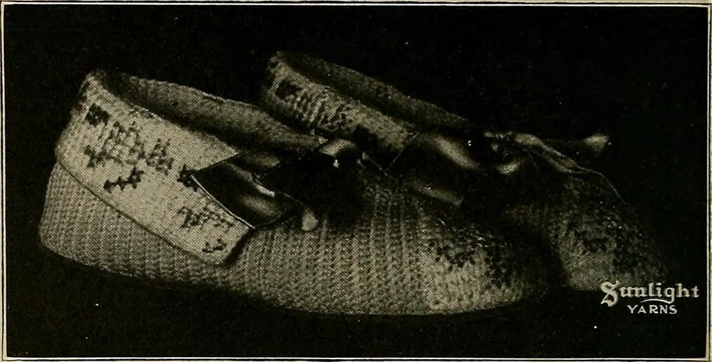 An illustration from The Sunlight book of knitting and crocheting, 1915, leaf 127