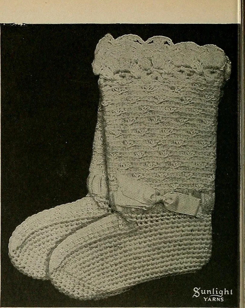 An illustration from The Sunlight book of knitting and crocheting, 1915, leaf 67