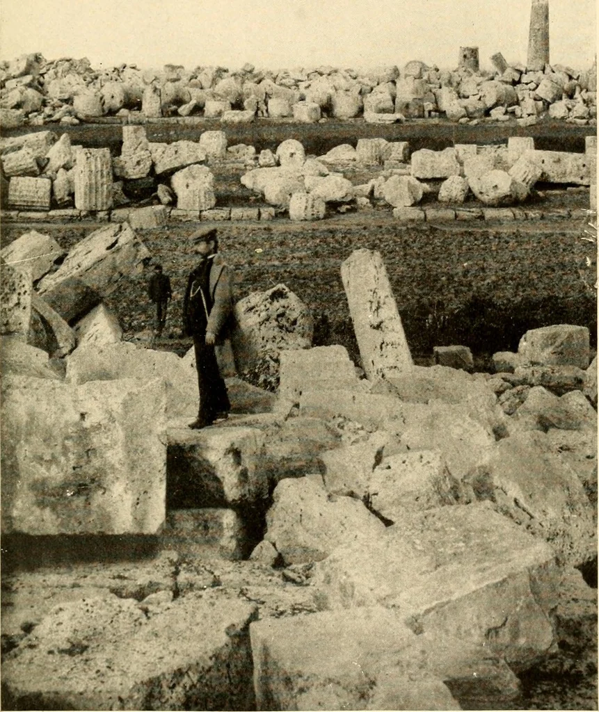 An illustration from Sun lore of all ages; a collection of myths and legends concerning the sun and its worship, 1914, leaf 228