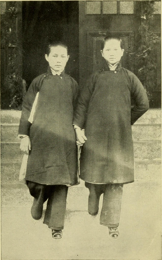 An illustration from Sun Yat Sen and the awakening of China, 1912, leaf 200