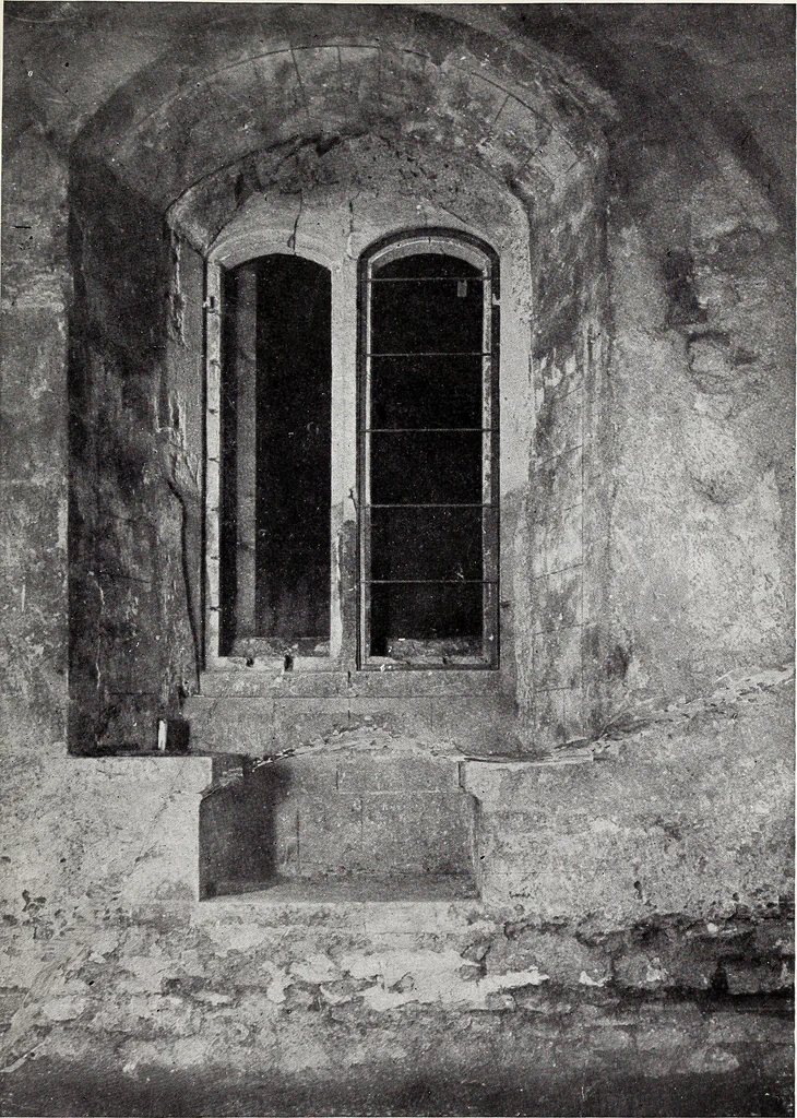 An illustration from Surrey archaeological collections, relating to the history and antiquities of the county, 1919, leaf 182