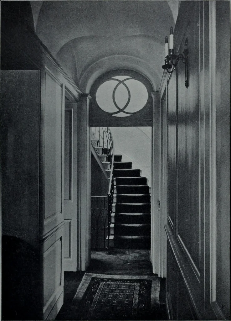 An illustration from Survey of London, 1900, leaf 286