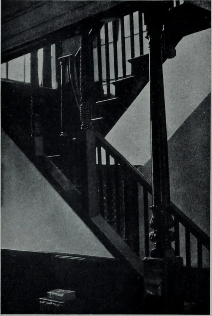 An illustration from Survey of London, 1900, leaf 304