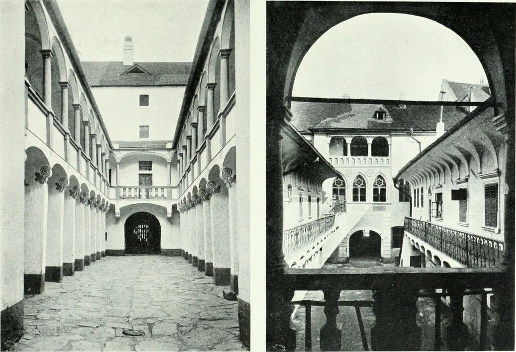 An illustration from Szepesvármegye müvészeti emlékei. A Müemlékek Országos Bizottsága támogatásával kiadja a Szepesvármegyei Történelmi Társulat; szerk. Vajdovszky János, 1905, leaf 100