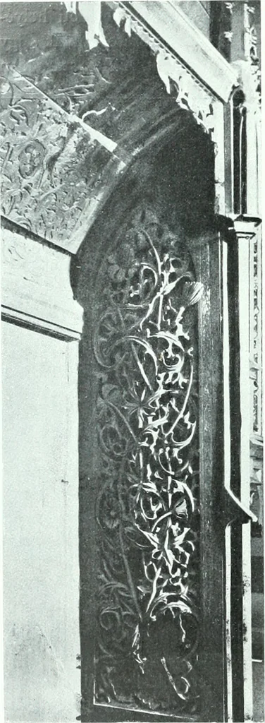 An illustration from Szepesvármegye müvészeti emlékei. A Müemlékek Országos Bizottsága támogatásával kiadja a Szepesvármegyei Történelmi Társulat; szerk. Vajdovszky János, 1905, leaf 325