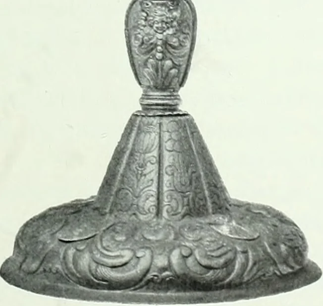 An illustration from Szepesvármegye müvészeti emlékei. A Müemlékek Országos Bizottsága támogatásával kiadja a Szepesvármegyei Történelmi Társulat; szerk. Vajdovszky János, 1905, leaf 370