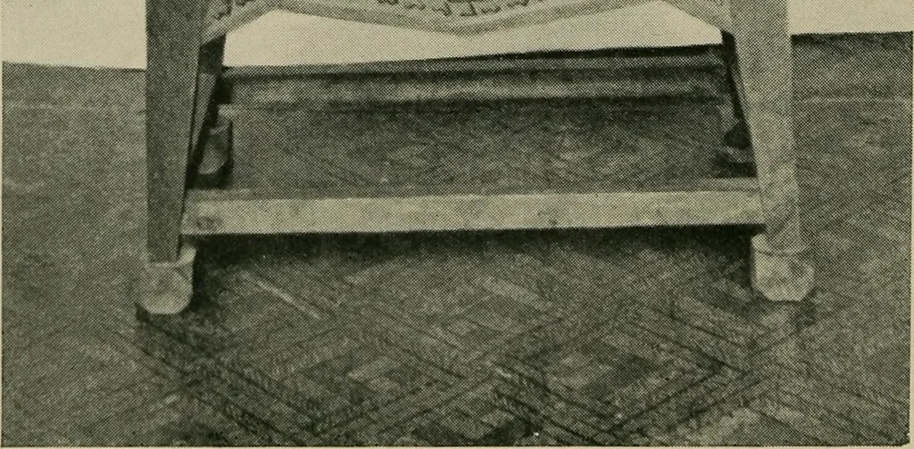 An illustration from Talachkino. L'art décoratif des ateliers de la Princesse Ténichef, 1906, leaf 105