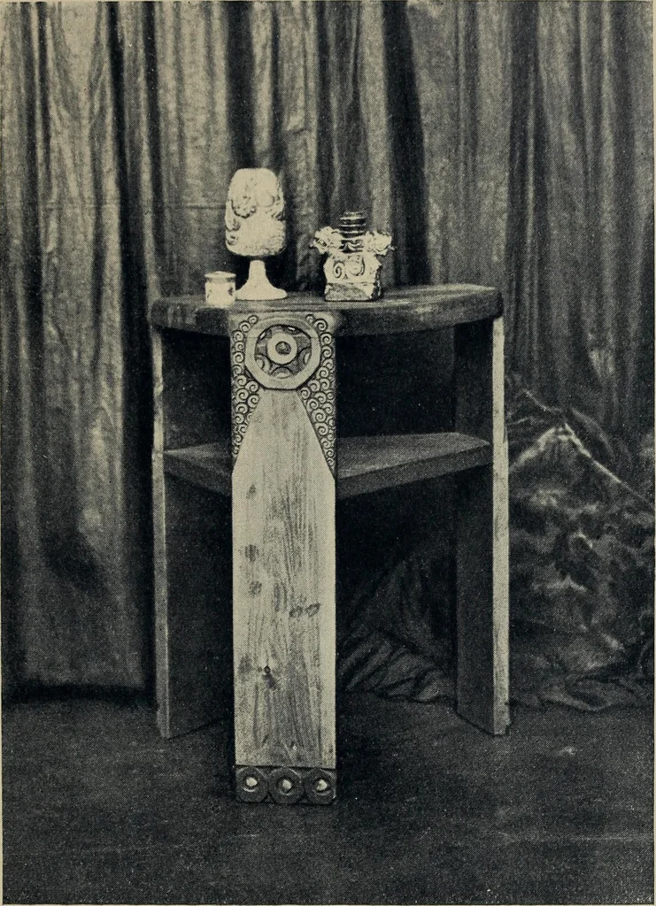 An illustration from Talachkino. L'art décoratif des ateliers de la Princesse Ténichef, 1906, leaf 124