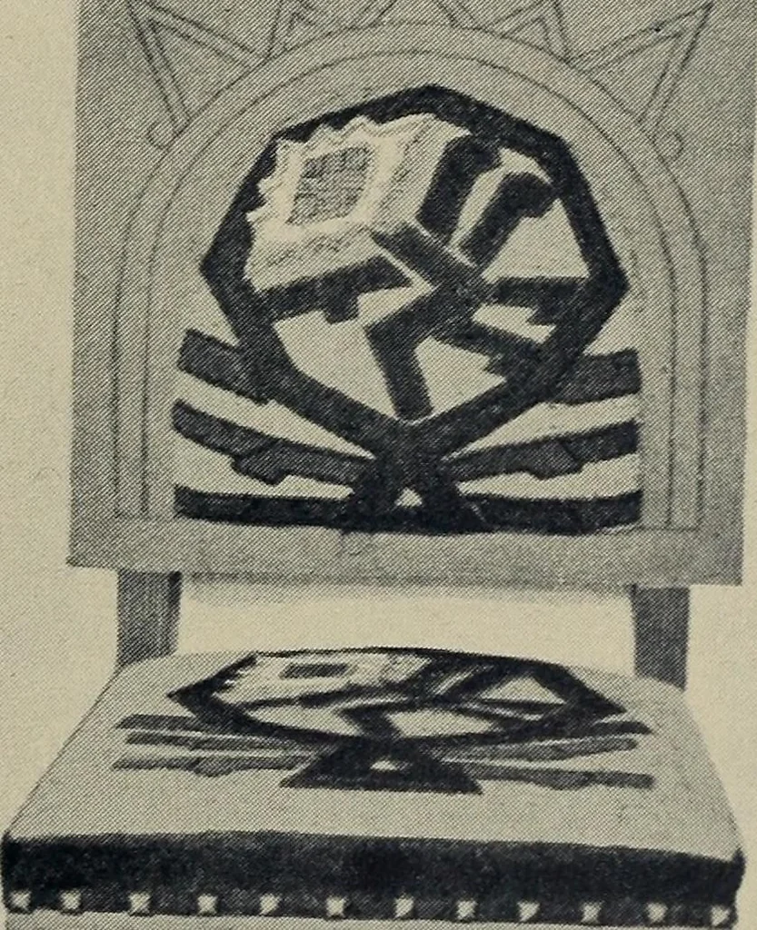 An illustration from Talachkino. L'art décoratif des ateliers de la Princesse Ténichef, 1906, leaf 130