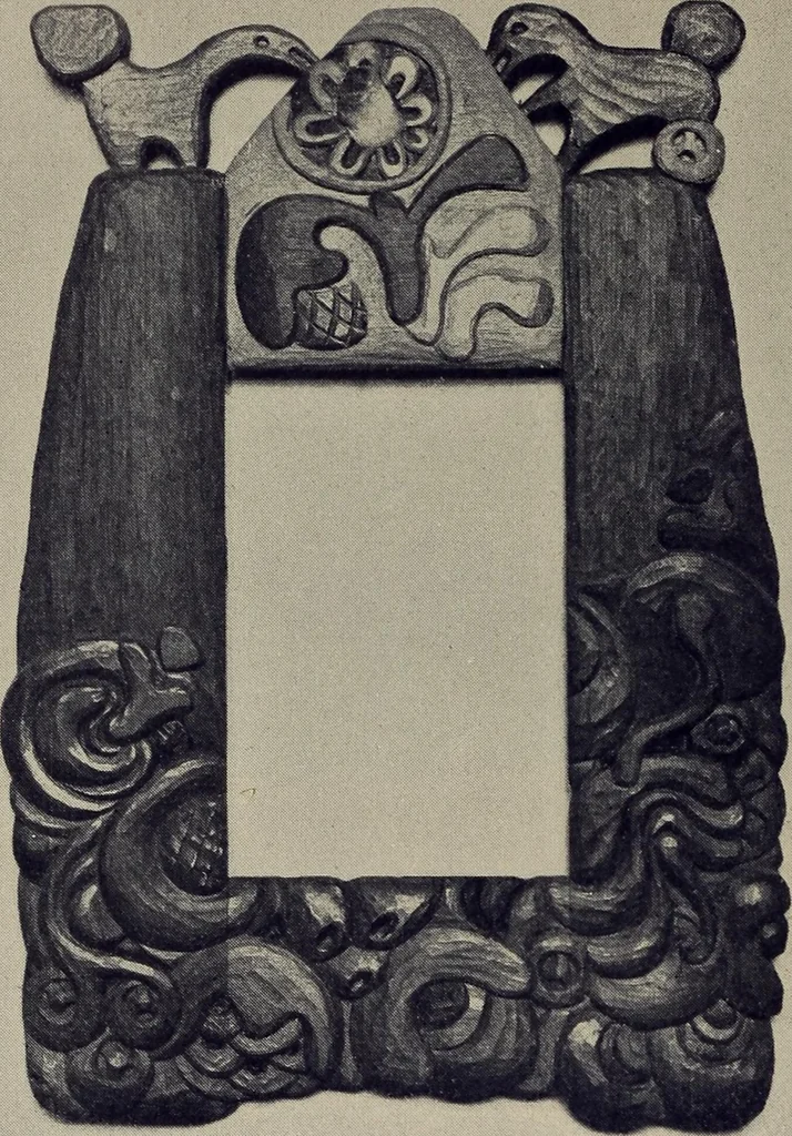 An illustration from Talachkino. L'art décoratif des ateliers de la Princesse Ténichef, 1906, leaf 153