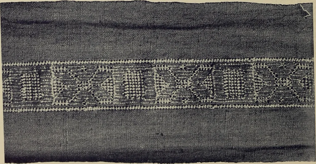 An illustration from Talachkino. L'art décoratif des ateliers de la Princesse Ténichef, 1906, leaf 159