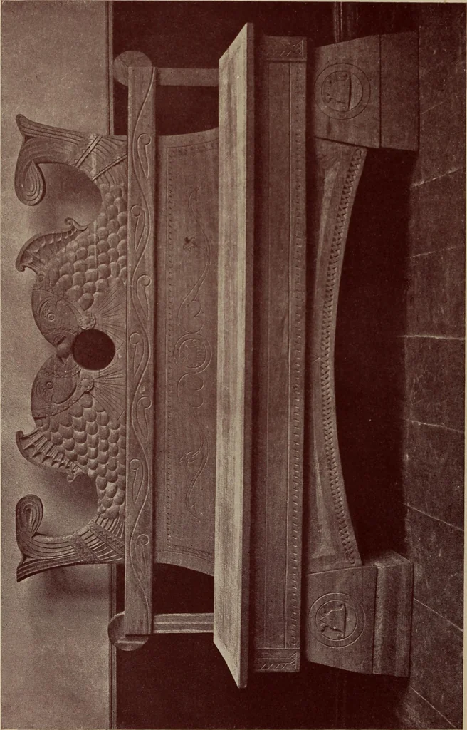 An illustration from Talachkino. L'art décoratif des ateliers de la Princesse Ténichef, 1906, leaf 41