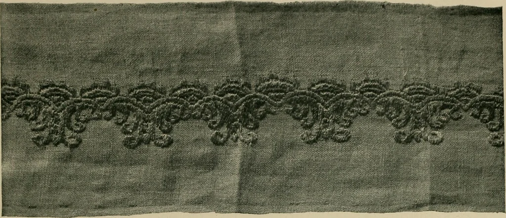 An illustration from Talachkino. L'art décoratif des ateliers de la Princesse Ténichef, 1906, leaf 70