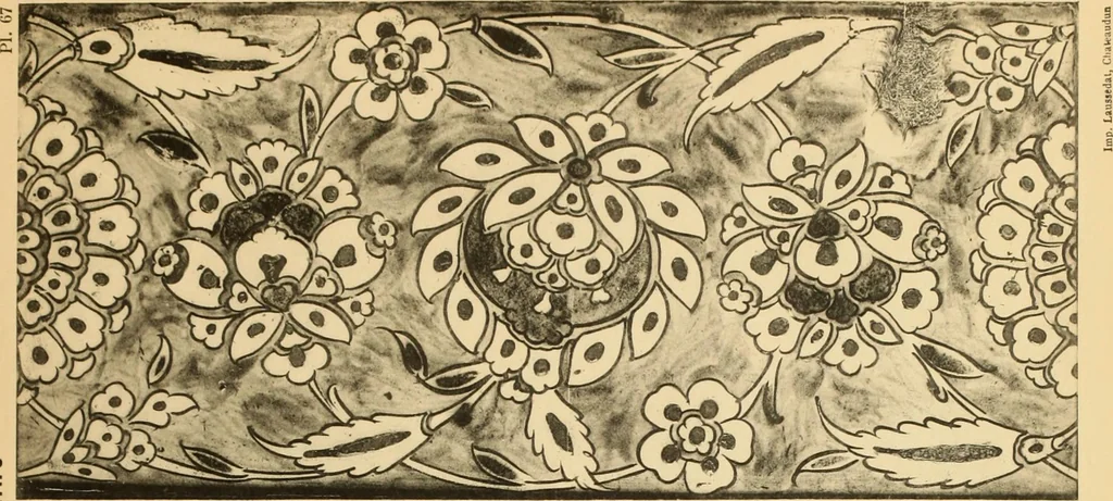 An illustration from Tapis, tissus & faïences orientales, suite des Dessins de tissus (Europe, XVIIIe & XIXe siècles), 1900, leaf 122