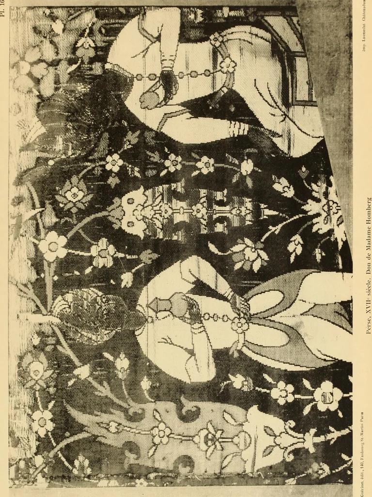 An illustration from Tapis, tissus & faïences orientales, suite des Dessins de tissus (Europe, XVIIIe & XIXe siècles), 1900, leaf 34
